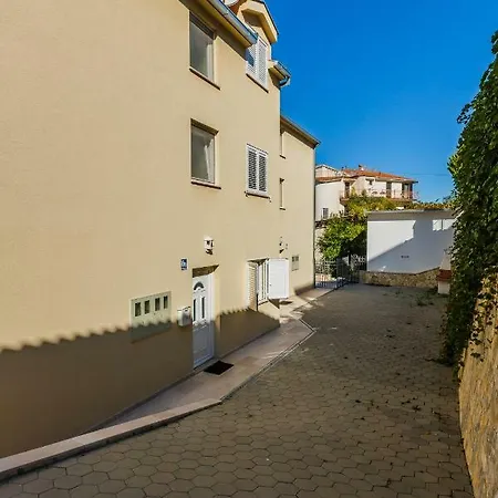 Joma 3 * Trogir